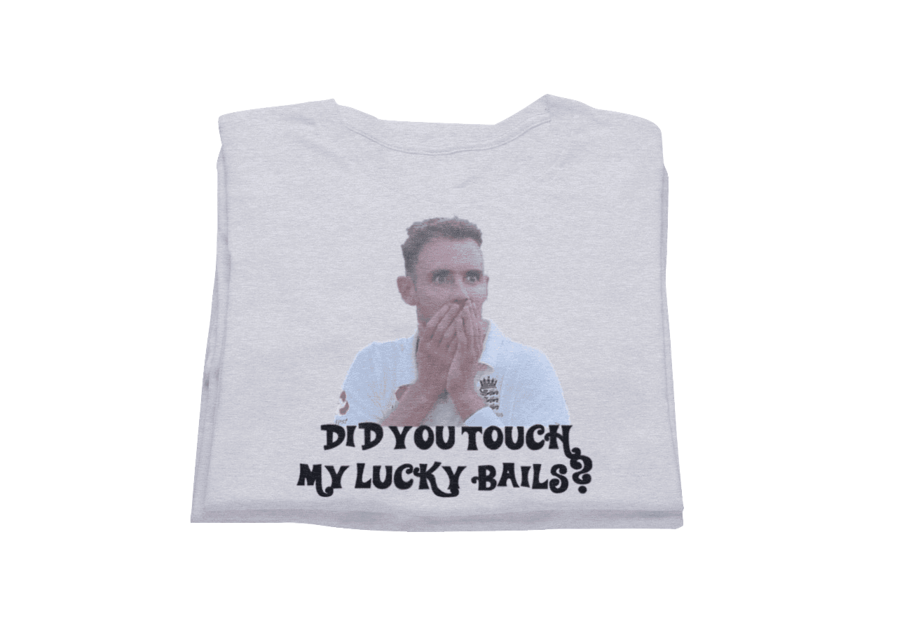 Stuart Broad's Lucky Bails - Game Yarns