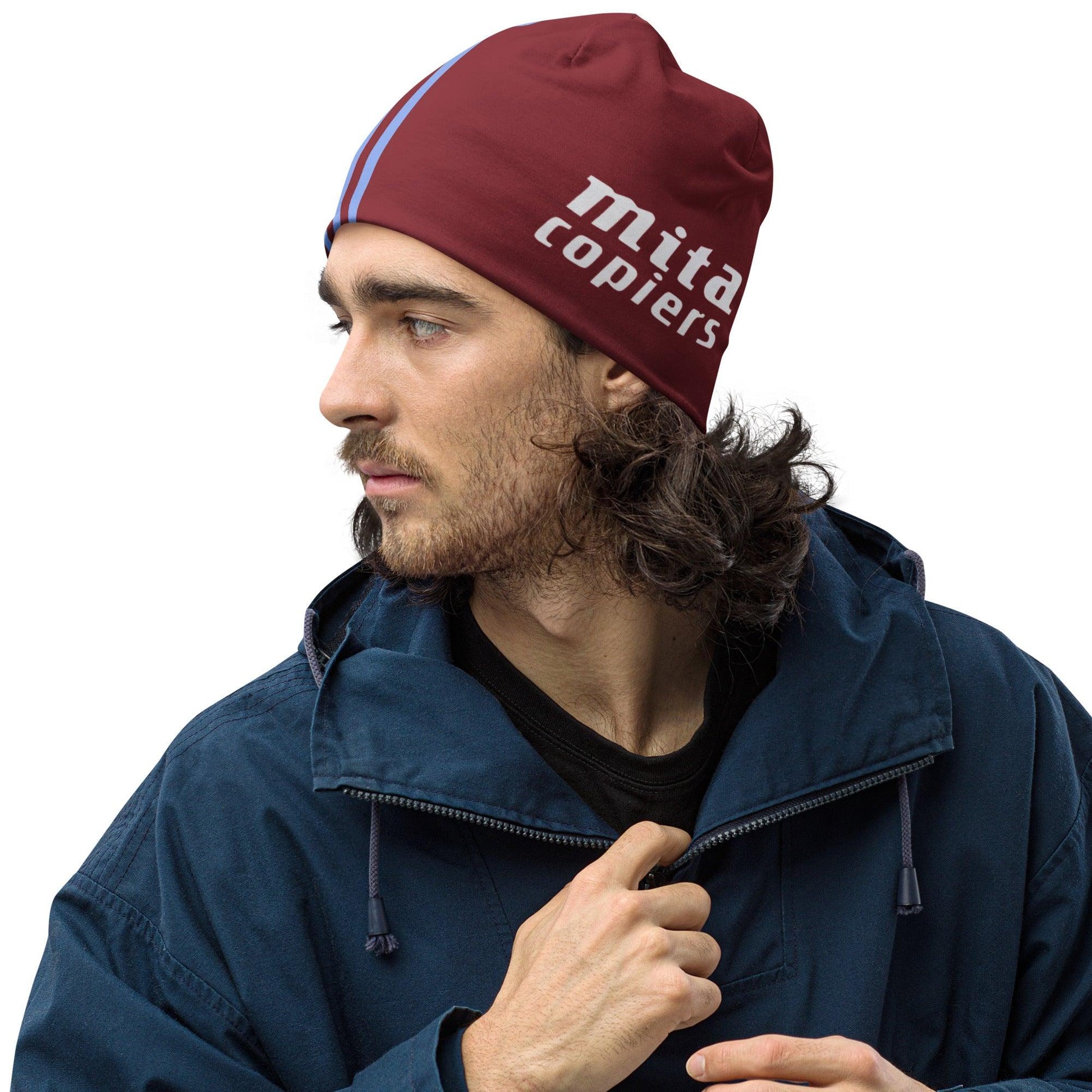 Aston Villa Retro Beanie - Game Yarns